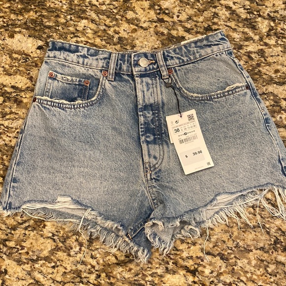 Zara Pants - Zara Hi-Rose Denim Shorts Distressed BRAND NEW WITH TAGS! Size 6 or 38.